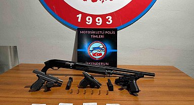 Polis uygulamasında aranan10 şüpheli yakalandı ve 7 ruhsatsız tabanca ele geçirildi