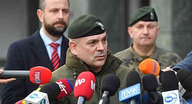 Polonya Genelkurmay Başkanı Kukula: "Hava sahamızı Rus füzesi ihlal etti"