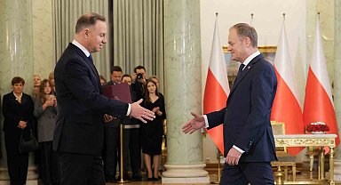 Polonya'da Donald Tusk hükümeti göreve başladı