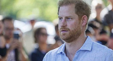 Prens Harry, İngiliz yayın grubuna açtığı "telefon dinleme" davasını kazandı