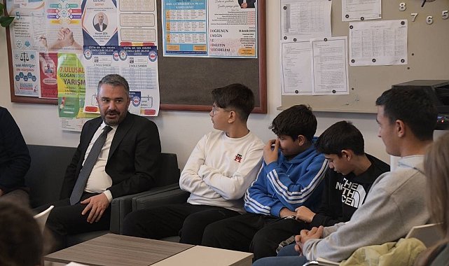 Pursaklar Belediye Başkanı Çetin'den okul ziyareti