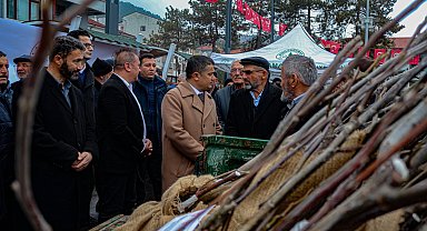 "Toprağıma Umut Ektim" etkinliğinde ceviz fidanı dağıtıldı