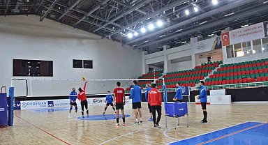 Rams Global Cizre Belediyespor voleybol takımı, Develi Belediyespor maçına hazır