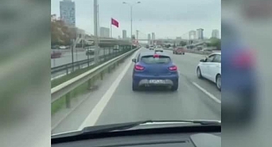 Sağlık Bakanı Fahrettin Koca: İstanbul'da ambulansa yol vermeyen sürücünün cezası kesildi