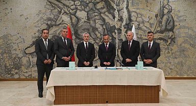 Şahinbey Belediyesi 162 öğrenciyi daha Umreye gönderecek