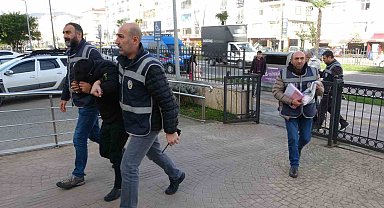 Sahte Cumhuriyet altını ile kuyumcuları dolandıran şahıs tutuklandı