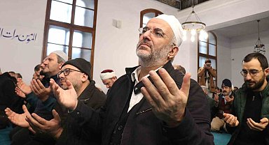 Sakarya'da eller Filistin için semaya açıldı