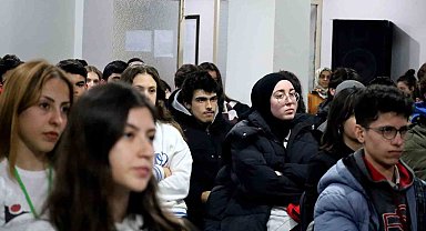 Sakarya'nın yetiştirdiği yazarlar okullarda öğrencilerle buluşuyor