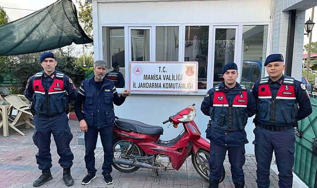 Salihli'de çalınan 3 motosikleti jandarma buldu