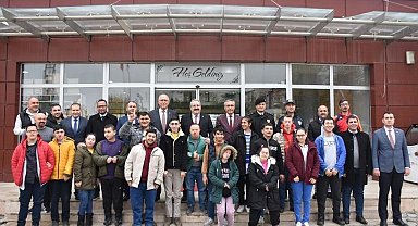 Salihli'de özel sporcular kahvaltıda ağırlandı