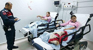 Samsun'da ders sırasında sınıfın tavan sıvası düştü, 7 öğrenci yaralandı