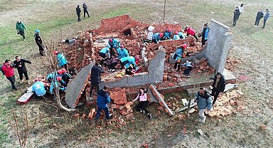 Samsun'da film gibi tatbikat: Selde mahsur kalanlar karadan ve havadan böyle kurtarıldı