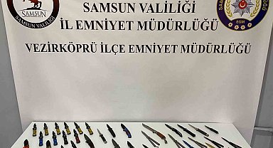 Samsun'da iki işyerinde satışı yasak 46 bıçak ele geçirildi
