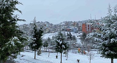 Samsun'un yüksek ilçeleri beyaza büründü