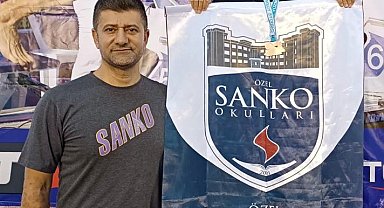 SANKO Okulları öğrencisi yüzmede Türkiye üçüncüsü oldu