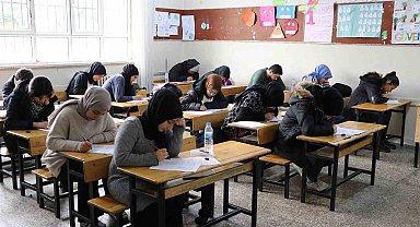 Şanlıurfa'da eğitim destekleriyle gençler üniversiteli oluyor