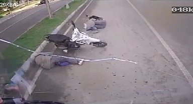 Şanlıurfa'da otobüs motosiklete çarptı: 2 yaralı