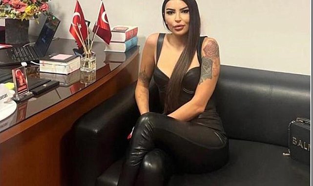 Savcının odasında pozlar veren kadın avukatın paylaşımları sosyal medyada gündem oldu