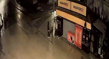 Sevgililer el ele hırsızlık yaptı