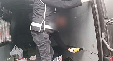 Sigara kaçakçıları yeni yöntemler deniyor: Kontrplaklı kaçakçılıkta fayda etmedi