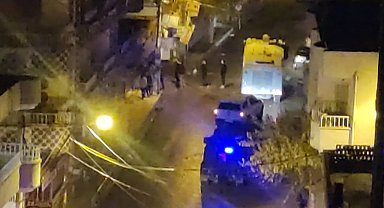 Silopi'de derbi sonrası yol kapatan gruba polis müdahale etti