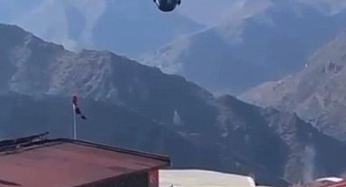 Şırnak'ta pilottan askeri helikopterle şov