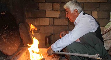 Şırnaklılar bastonları ellerinden düşürmüyor