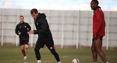 Sivasspor'da Başakşehir maçı hazırlıkları başladı