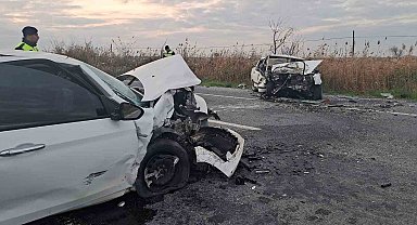 Söke'de otomobiller kafa kafaya çarpıştı: 2 yaralı