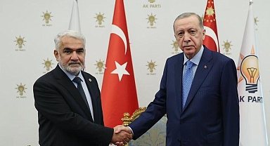 SON DAKİKA | Cumhurbaşkanı Erdoğan, HÜDA PAR Genel Başkanı Zekeriya Yapıcıoğlu ile görüştü! Açıklama geldi 'Temaslar için karşılıklı heyet oluşturuldu'