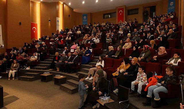 Sosyal medyanın karanlık yüzü ve ailelere düşen büyük görev