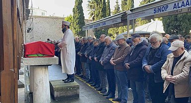 Söz yazarı Levent Bektaş son yolculuğuna uğurlandı
