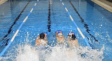 Sultangazi Belediye Başkanı Dursun'dan sporun her dalına tam destek