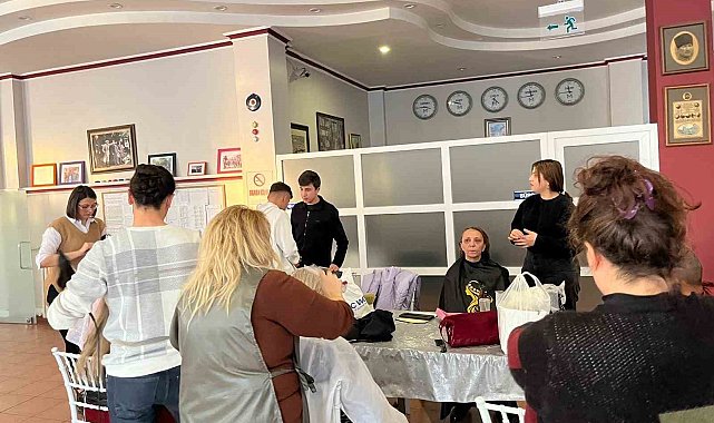 Sungurlu'da özel bireyleri ücretsiz tıraş ettiler