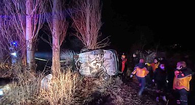 Takla atan otomobilde 1 kişi öldü, 2 kişi yaralandı