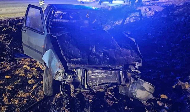 Takla atıp şarampole giren otomobilde 4 kişi yaralandı