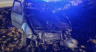 Takla atıp şarampole giren otomobilde 4 kişi yaralandı