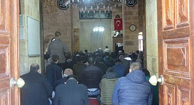 Tarihi camide Filistin için dua edildi