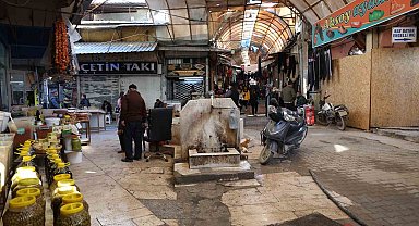 Tarihi Uzun Çarşı eski günlerine dönmek istiyor