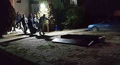 Tartıştığı arkadaşını bıçaklayarak öldürdü