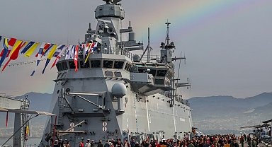 TCG Anadolu Kocaeli'yi gururlandırdı