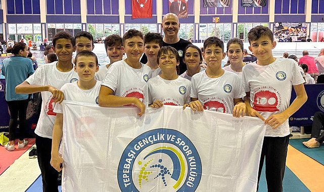 Tepebaşı'nın yüzücüleri başarı ile döndü