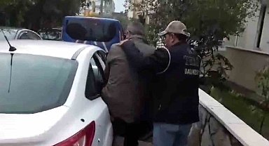 Terör propagandası yapan 4 şahsa şafak operasyonu