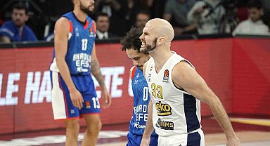 THY Euroleague: Anadolu Efes: 84 - Fenerbahçe: 89