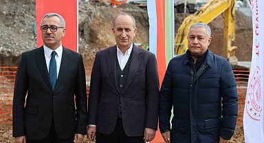 TOKİ Başkanı ve Azeri yetkili 'Azerbaycan Mahallesi' inşaat alanında incelemede bulundu