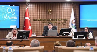 Tören: "Şehrimizi daha ileri hedeflere taşımak için çalışacağız"