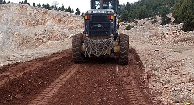 Toroslar'da üst yapı çalışmaları sürüyor