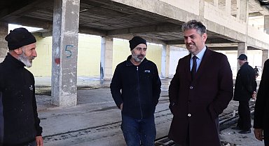 Trafik kazası geçiren Belediye Başkanı Suer görevine başladı