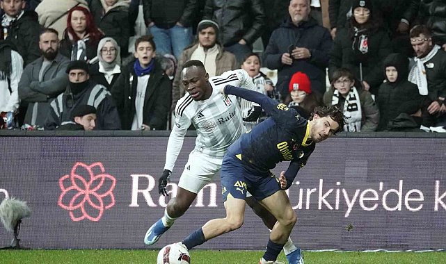 Trendyol Süper Lig: Beşiktaş: 1 - Fenerbahçe: 3