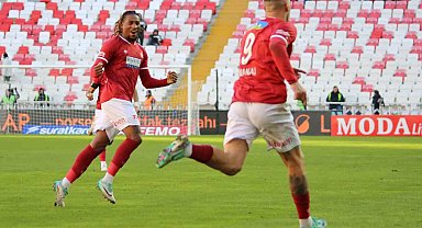 Trendyol Süper Lig: E.Y. Sivasspor: 1 - İstanbulspor: 0